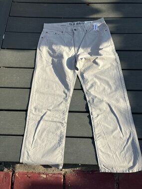 Old Navy Beige Straight-Leg Jeans